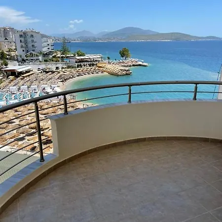 Chris Luxury * Saranda
